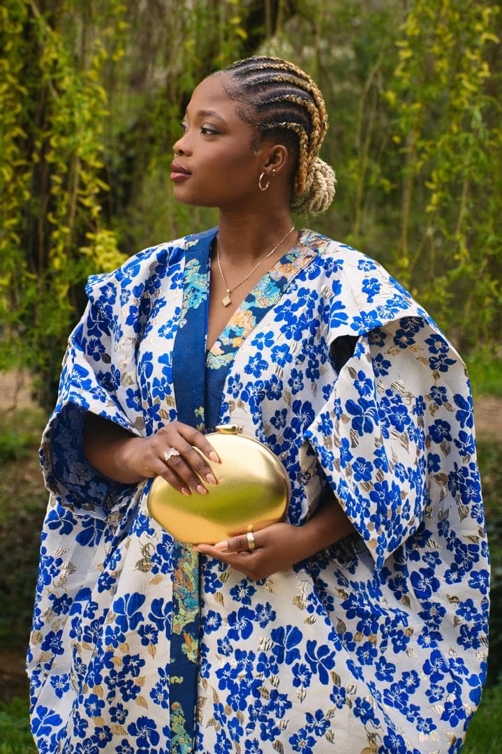 Boubou Jacquard Fleuri Bleu & Blanc